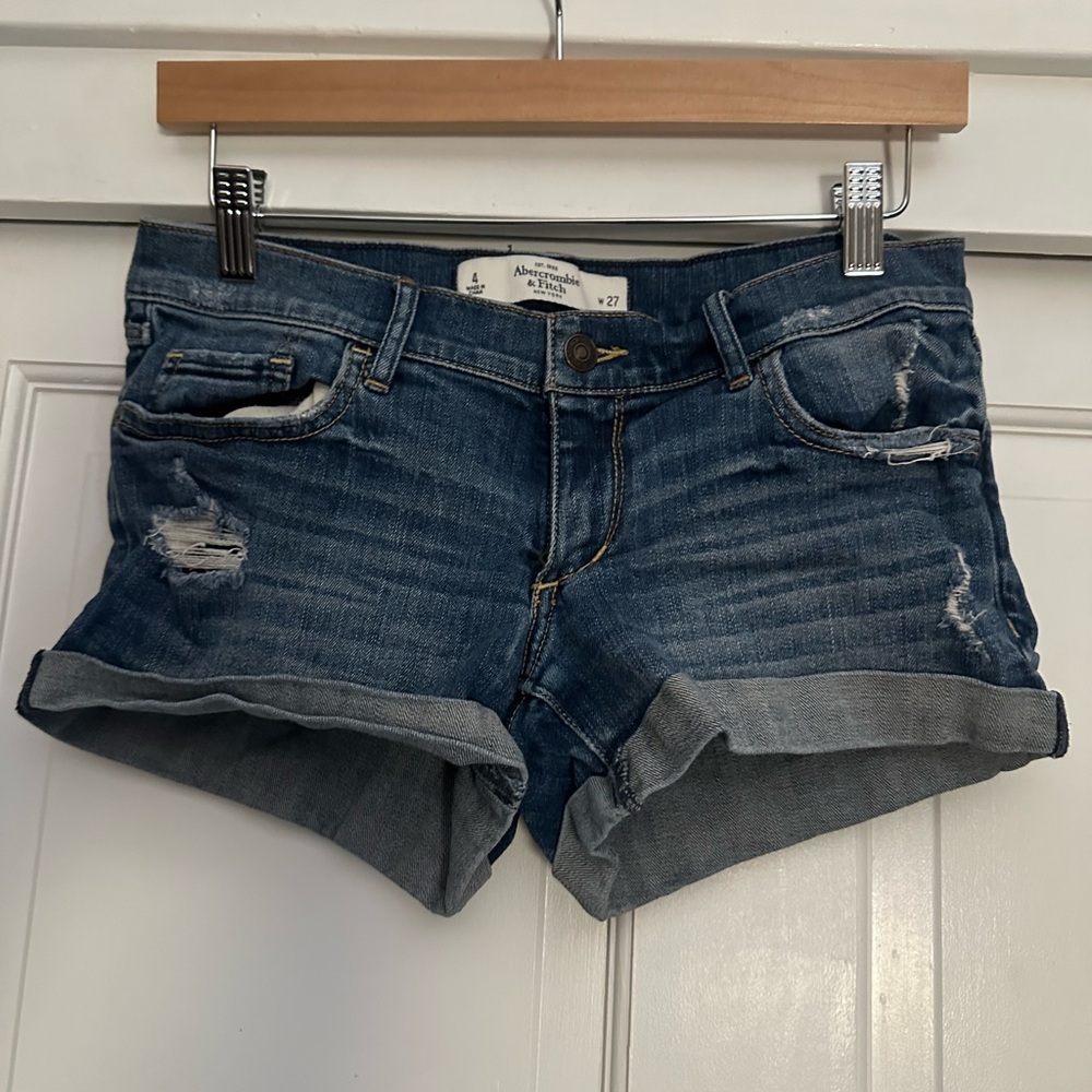 Abercrombie & Fitch Low Rise Blue Jean Shorts Distressed